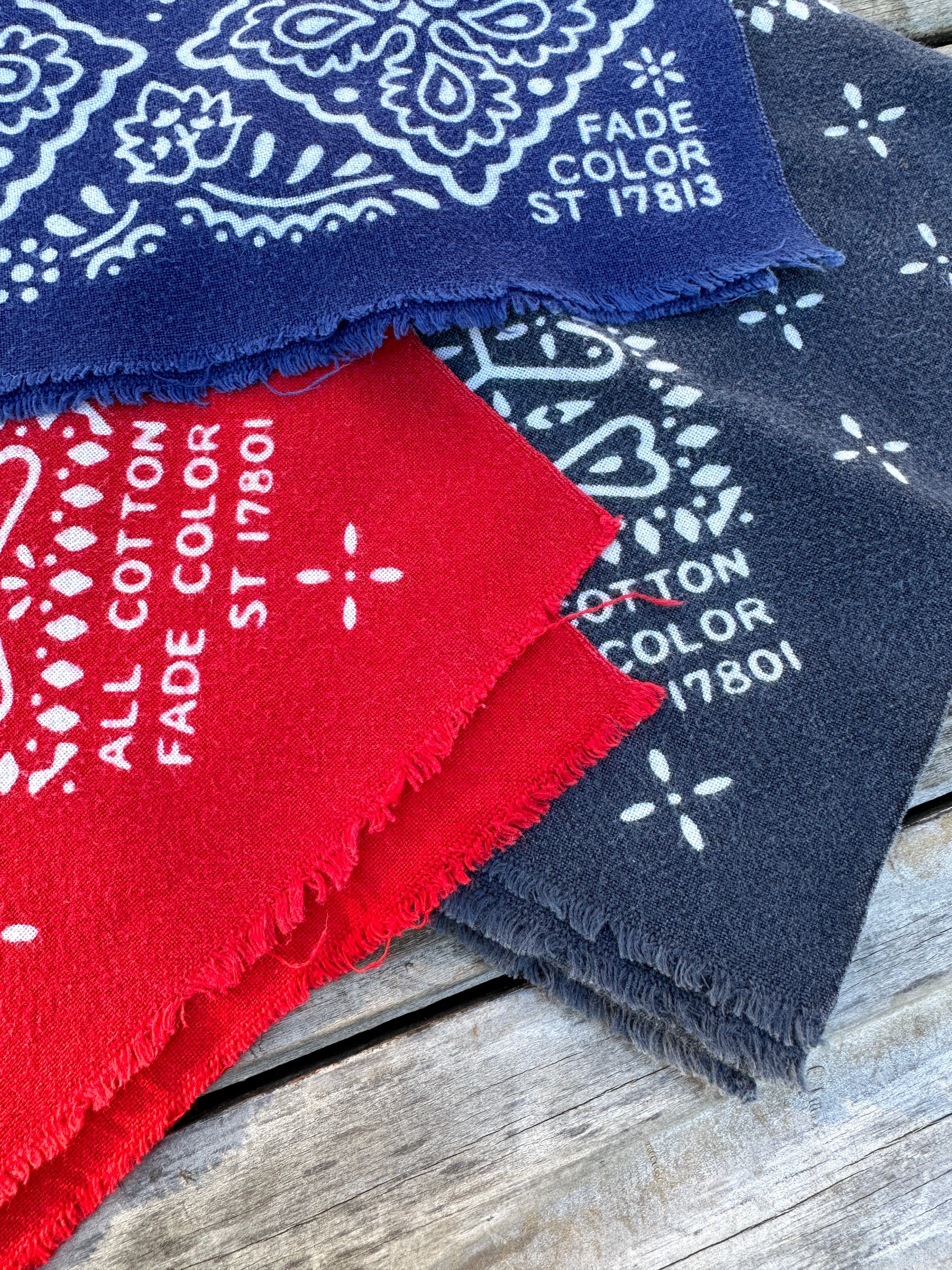 Bandana Tenugui, バンダナ柄手ぬぐい Sugeetextile: ST17801 Cross